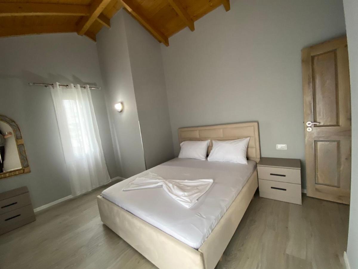 Villa Yseni Orikum Extérieur photo